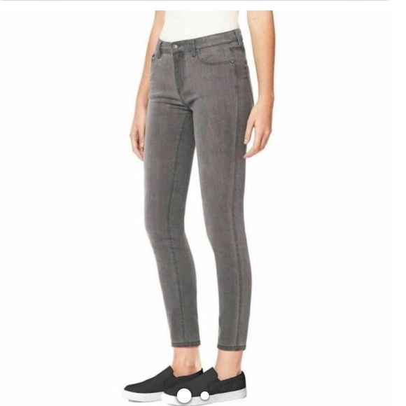 Buffalo David Bitton Denim - Buffalo Aubrey mid rise super soft capri 2/26 EUC